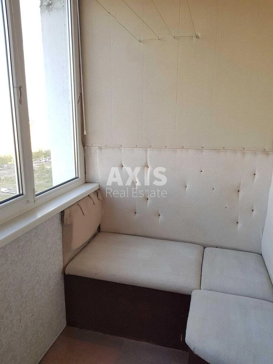 1к квартира ул. Oleksandry Ekster 3648973