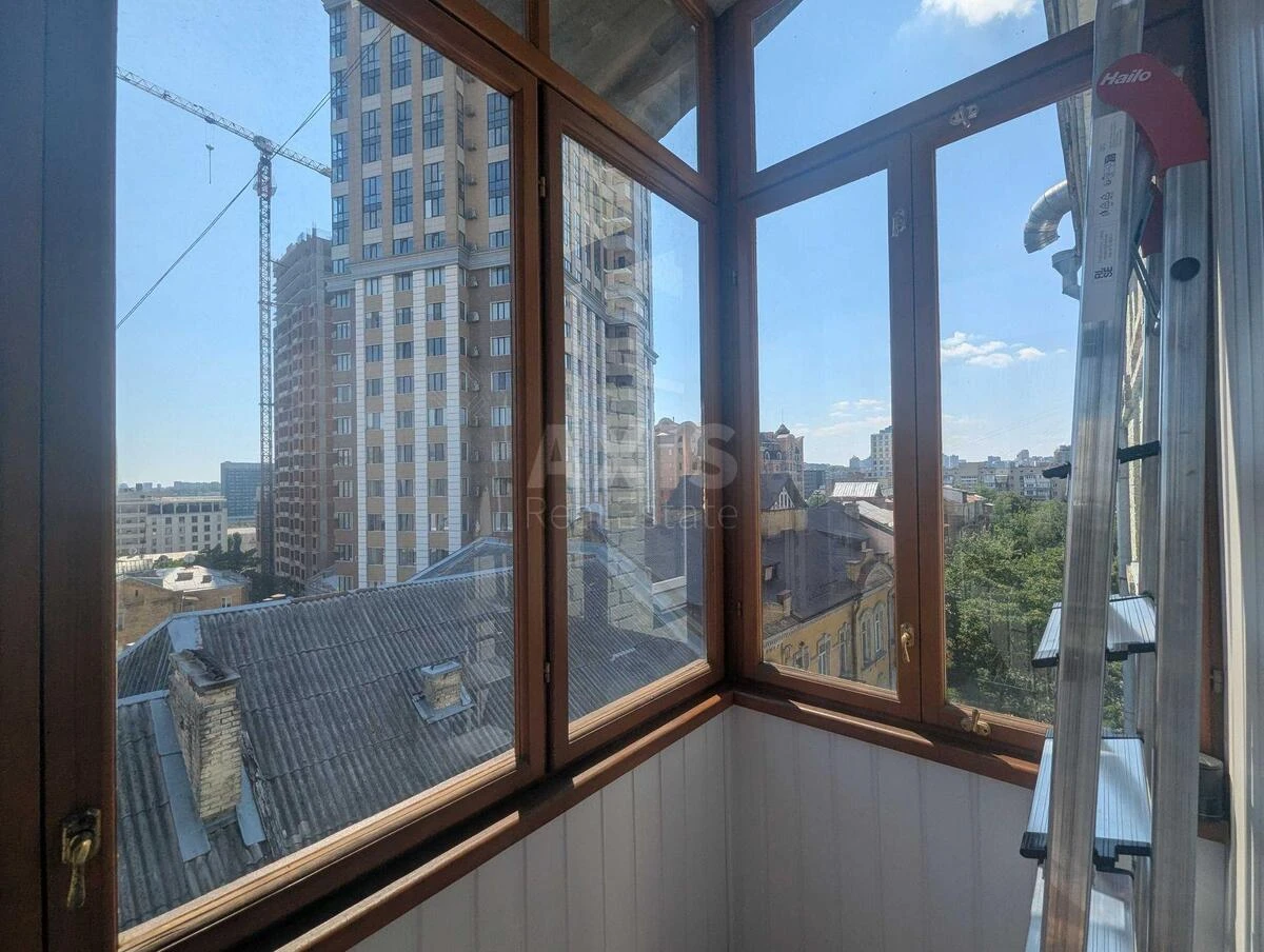 1k apartment vul. Saksagans'kogo 33/356953413