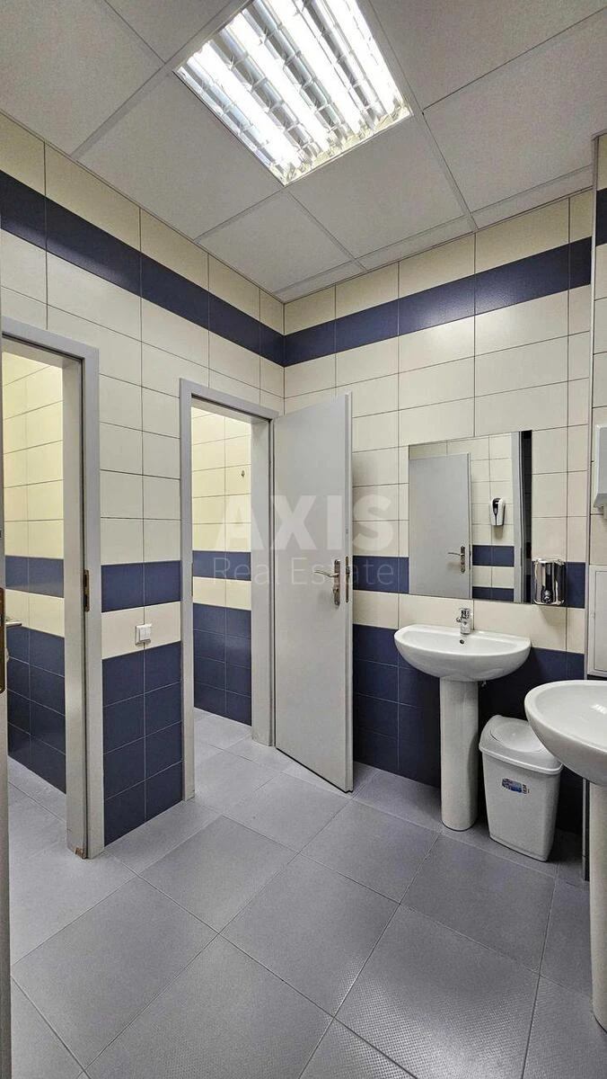 Office bul. Mykoly Mikhnovskoho 19, 914m2618858