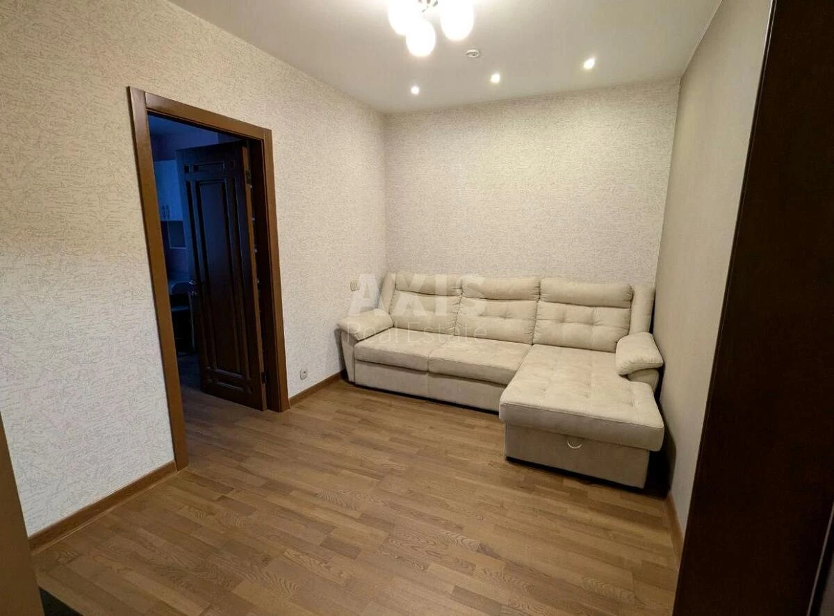 4k apartment vul. Ahmatovoi' Anny 30665315