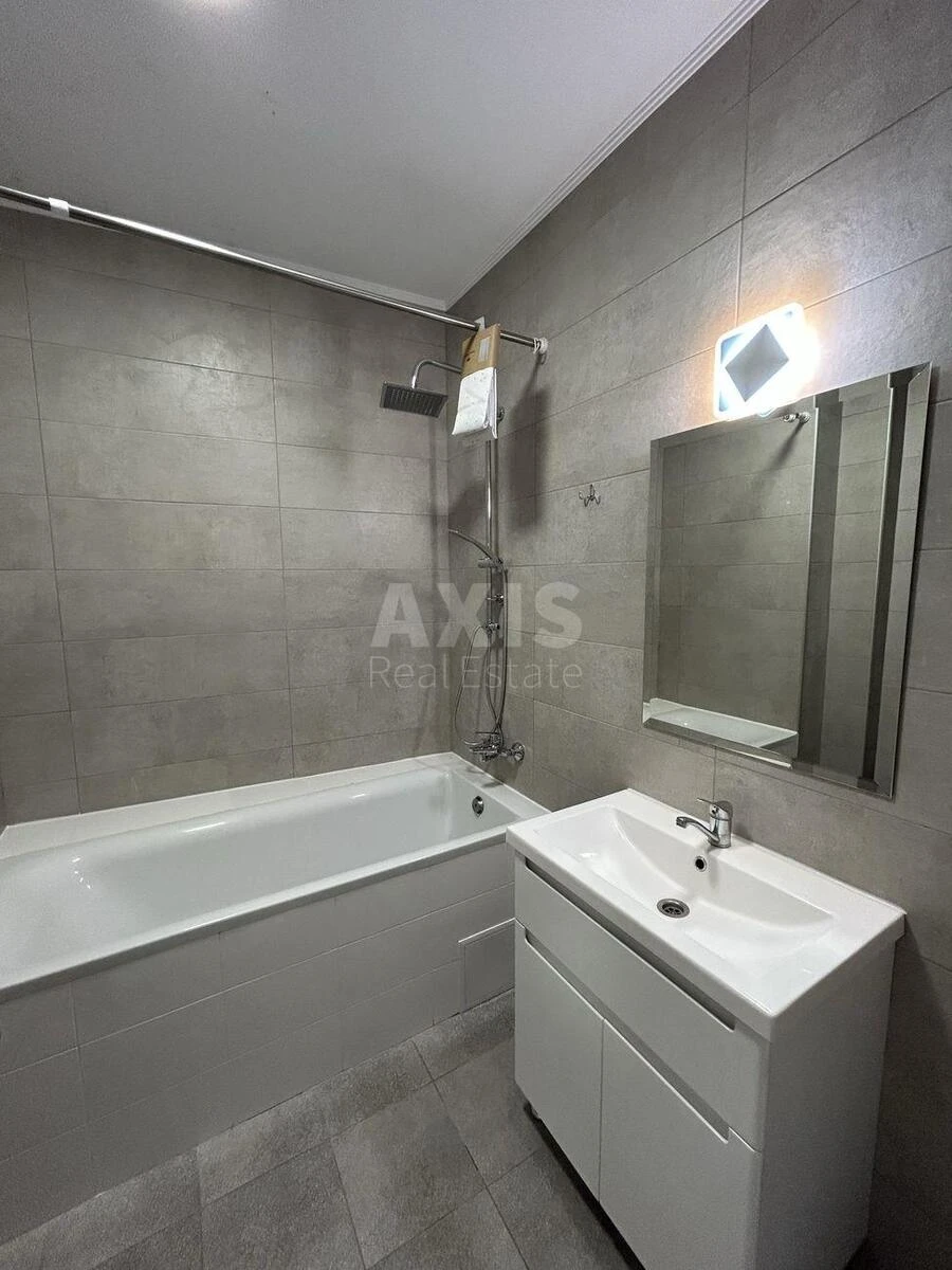 2k apartment vul. Glybochyc'ka 136368516