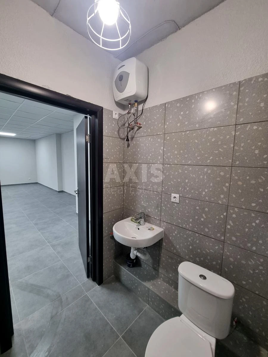 Office pr-t Berestejskij 67, 67m2669265