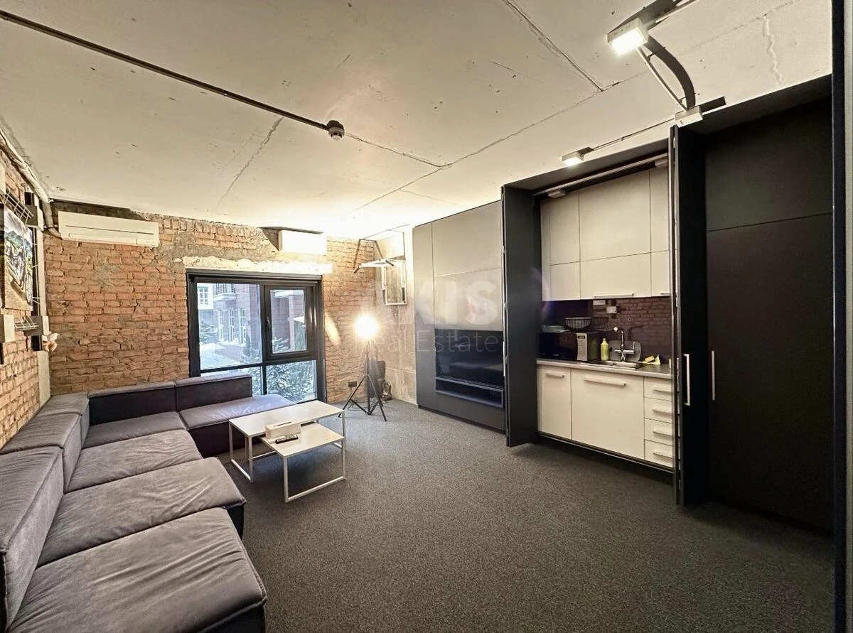 Office vul. Filatova Akademika 2/1, 340m2670209