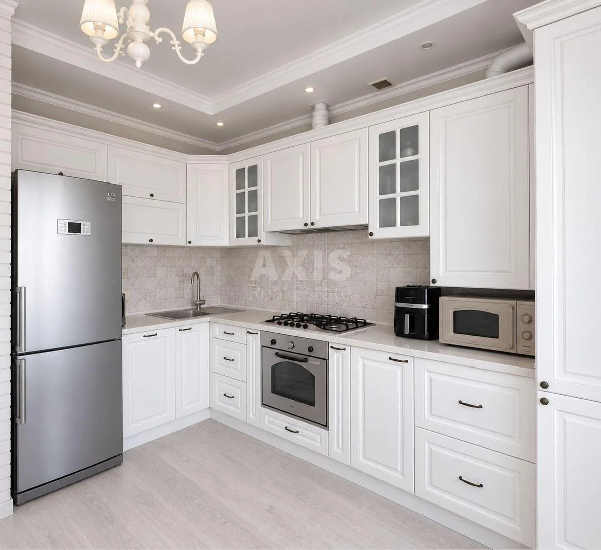 3k apartment vul. Lucenka Dmytra 10