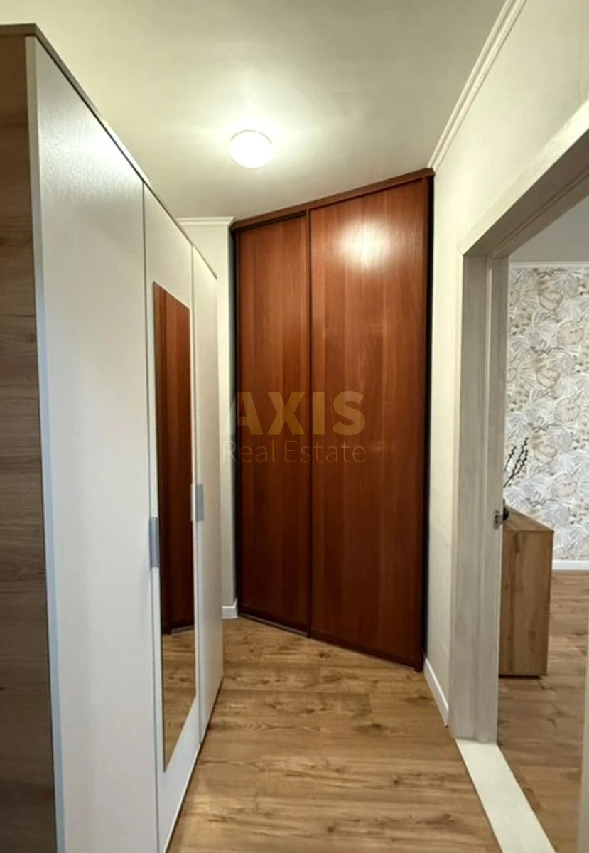 1k apartment vul. Urlivs'ka 24644544