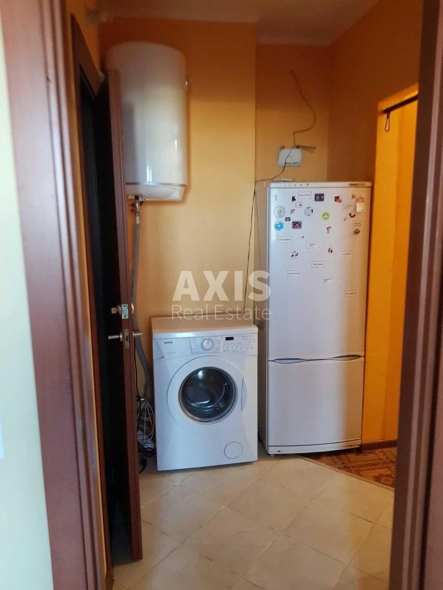 1k apartment vul. Александры Эстер 3648974