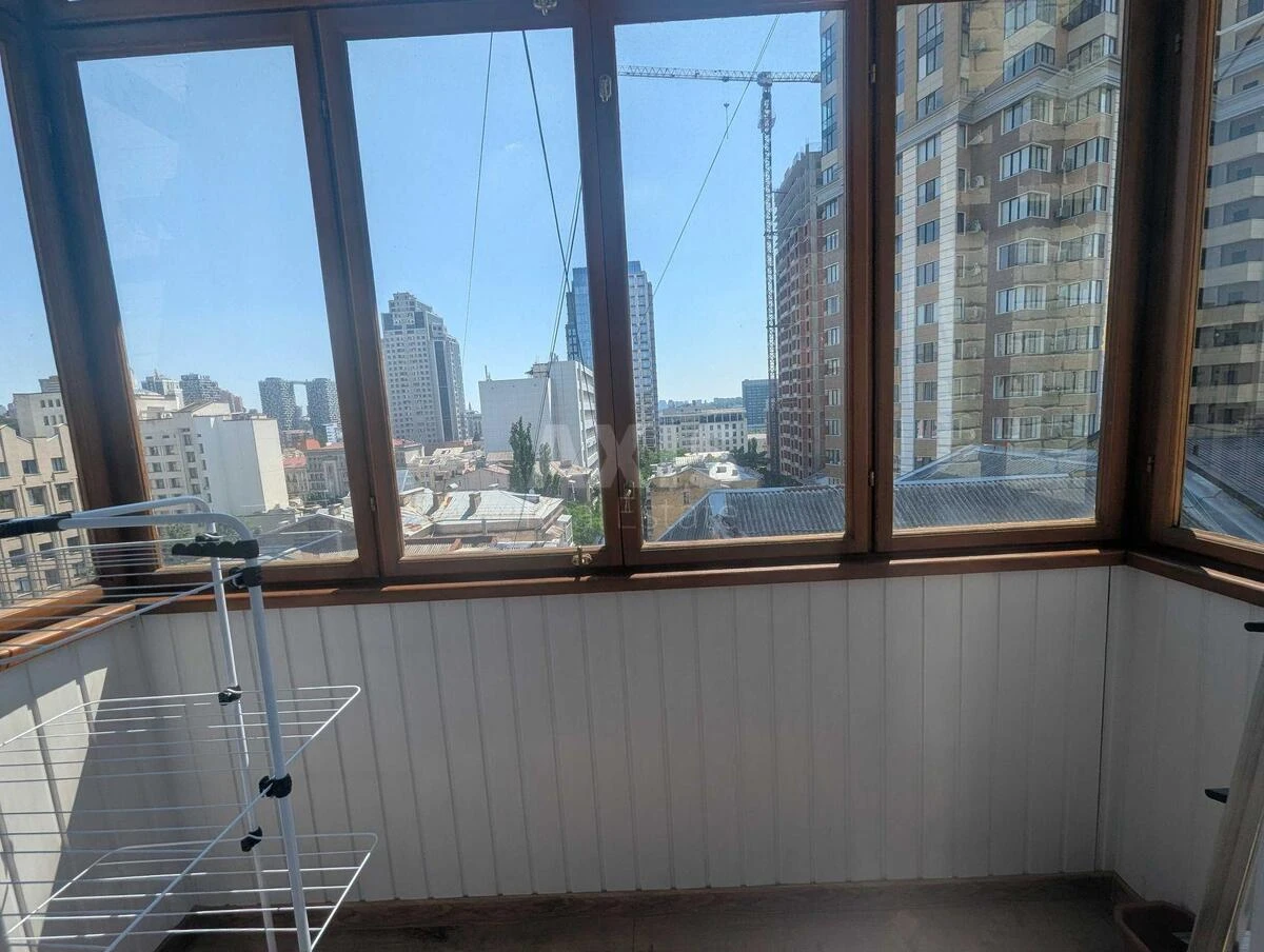 1k apartment vul. Saksagans'kogo 33/356953414