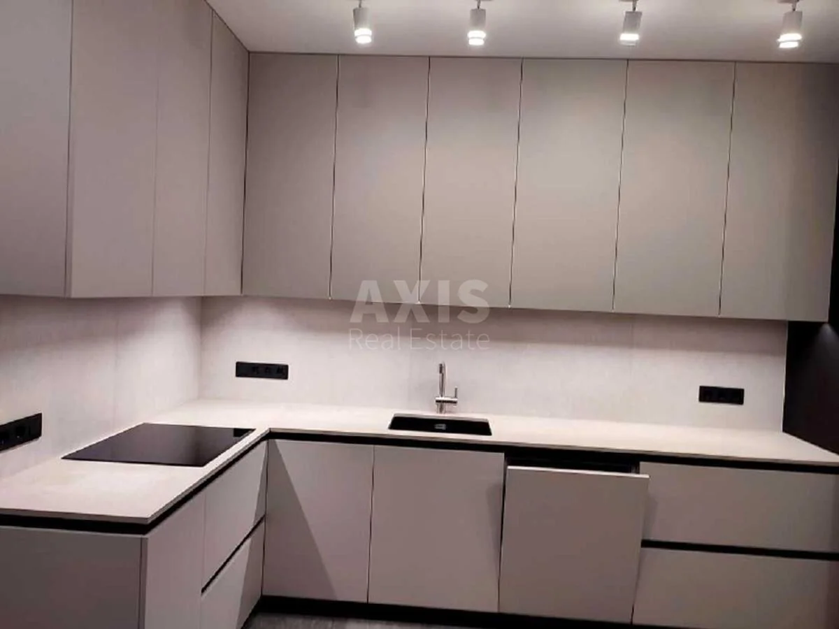 1k apartment vul. L'vivs'ka 15