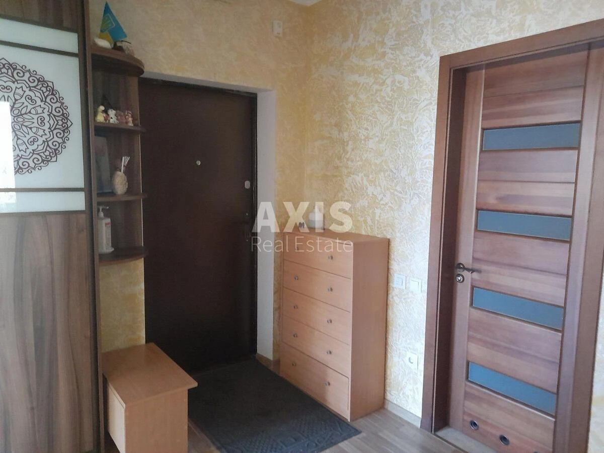 2к квартира ул. Владимира Наумовича 4А6434910