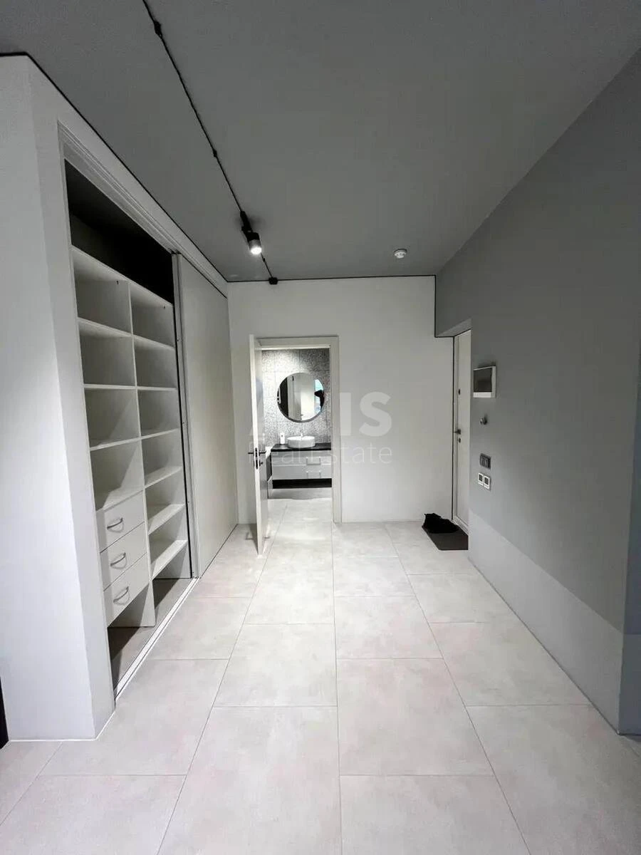 1k apartment vul. Zarichna 16681918