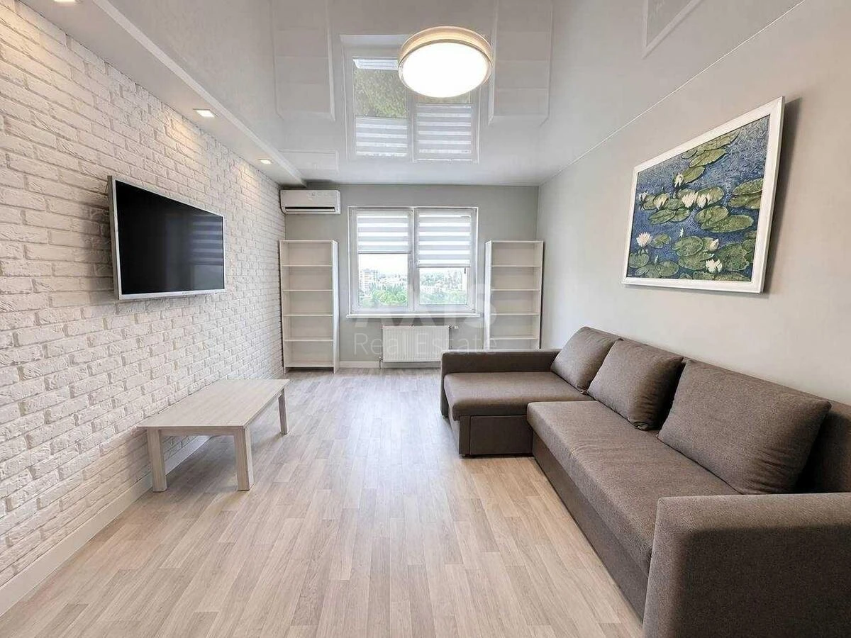 1k apartment vul. Doncja Myhajla 2712560