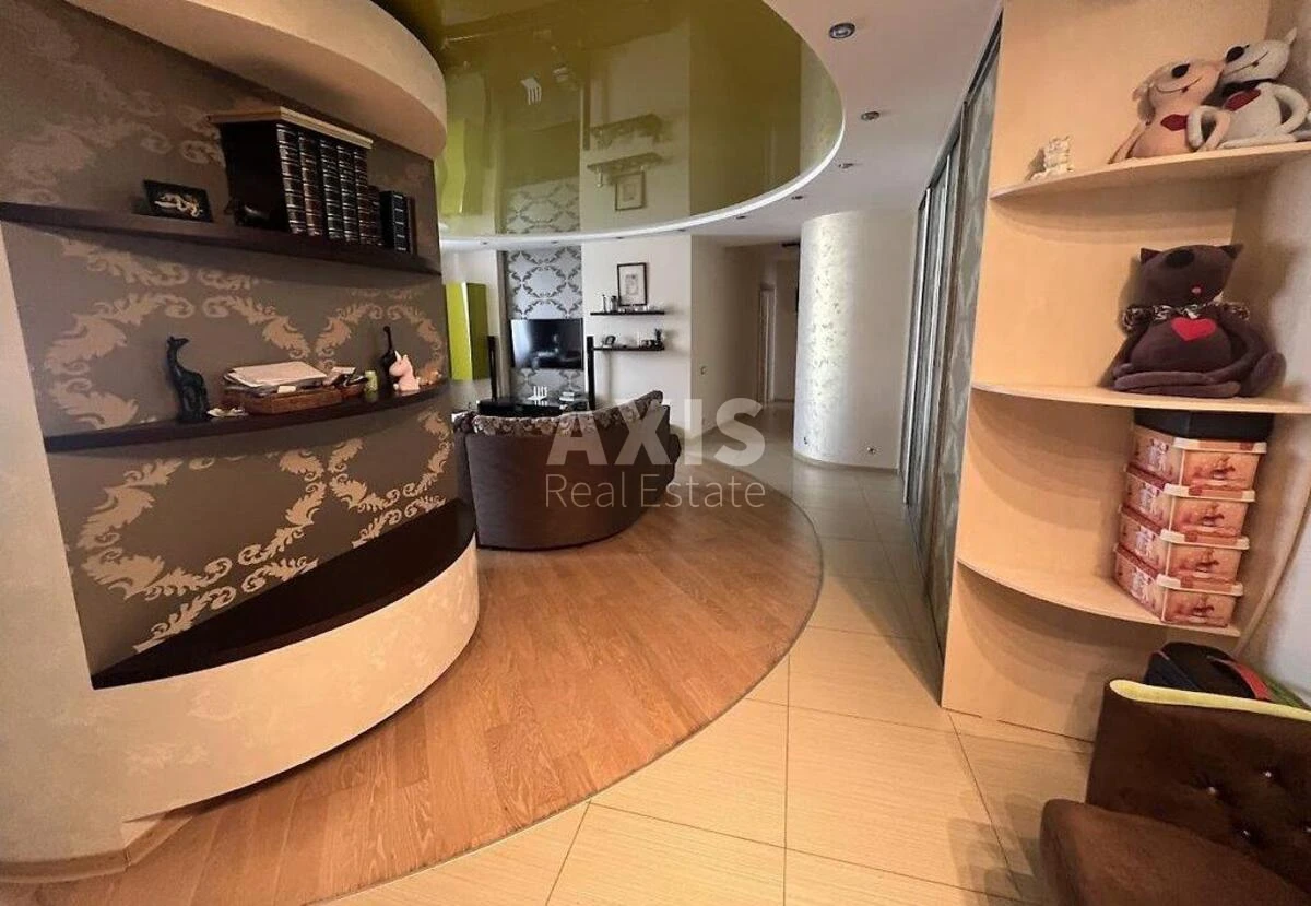 3k apartment vul. Urlivs'ka 11А5685111