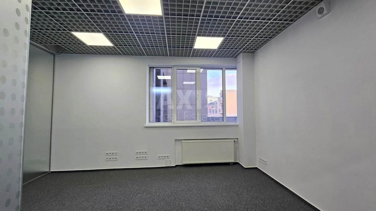 Office vul. Sosninyh Sim'i' 54, 510m2668696