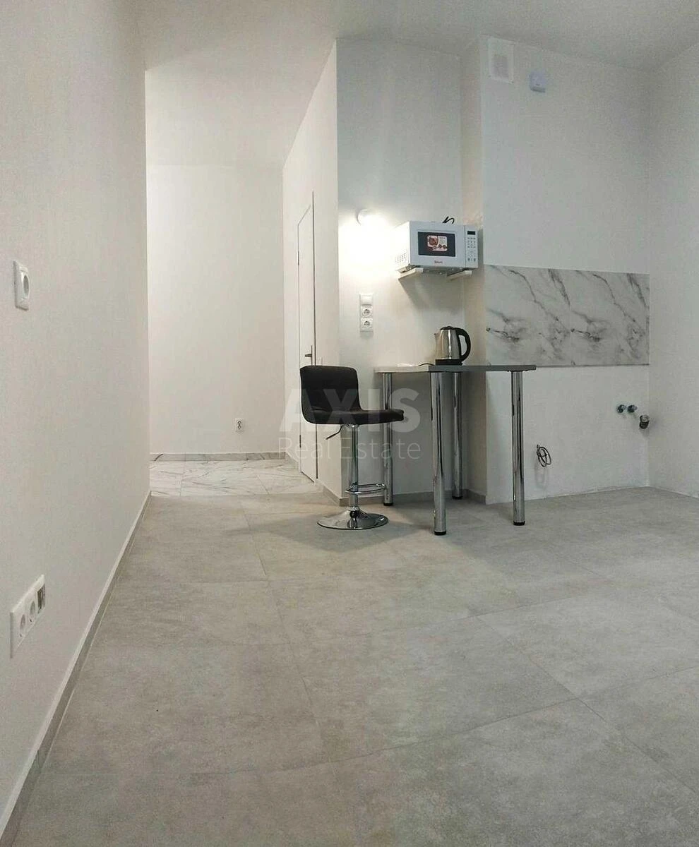 1k apartment vul. Ukrai'ns'ka 668643
