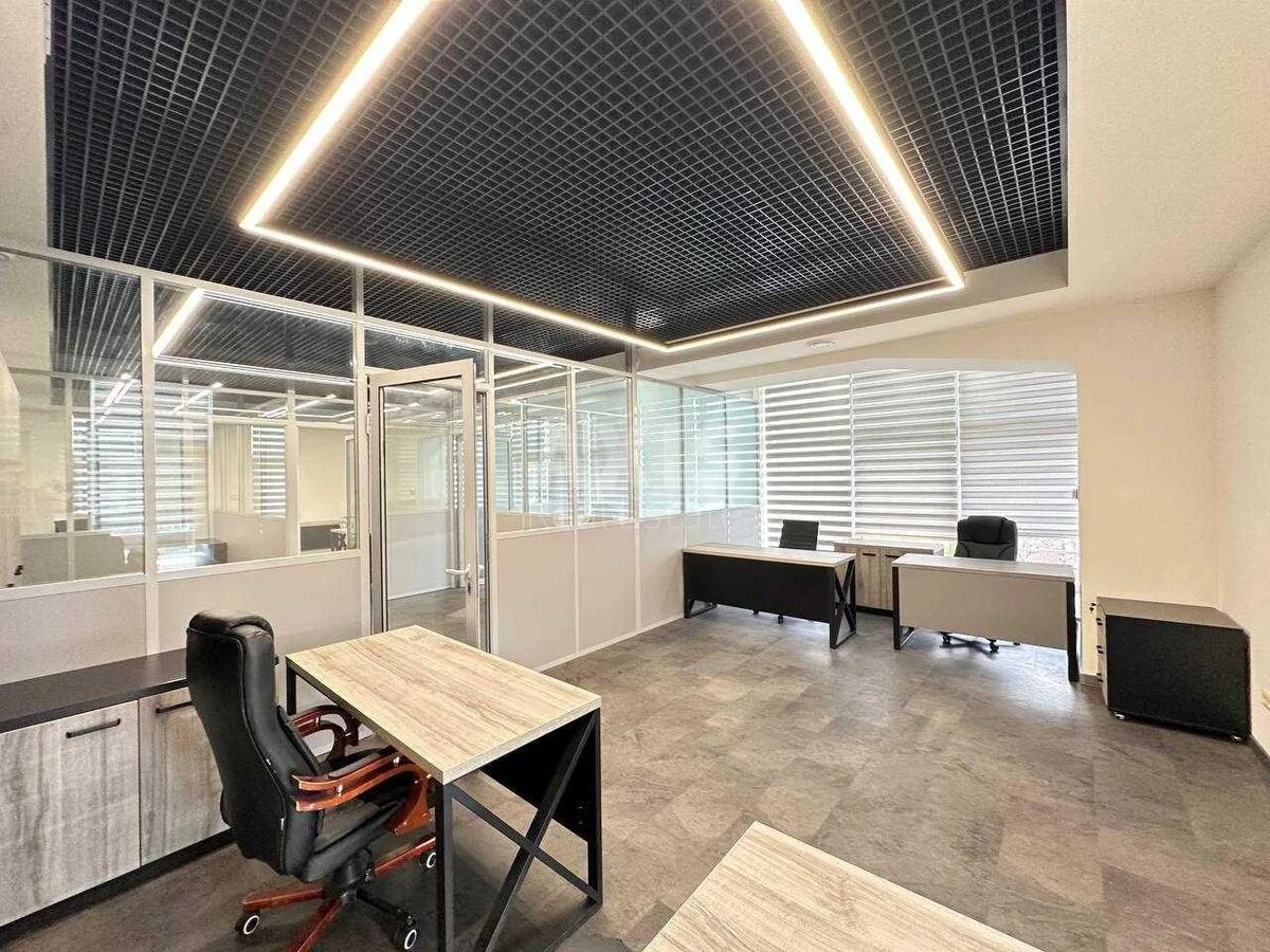 Office vul. Verhn'ogirs'ka 7, 1000m2669787