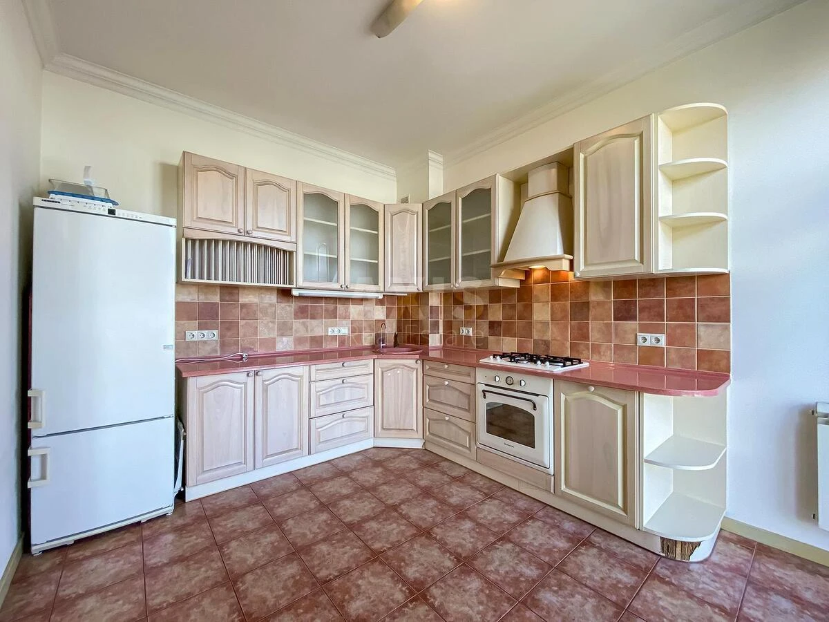 5к квартира ул. Евгения Чикаленко 1/363340