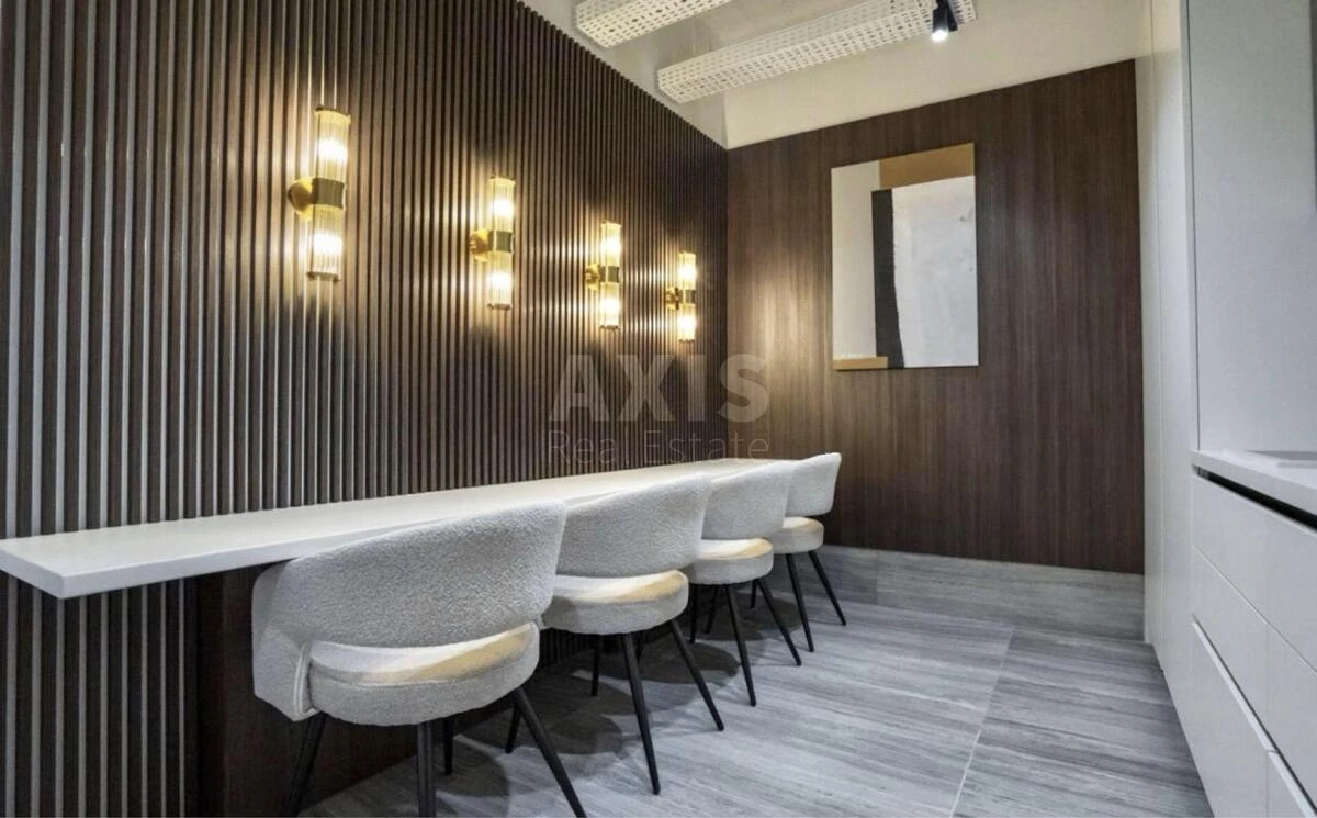 Office vul. Bul'varno-Kudrjavs'ka 15, 255m2666789