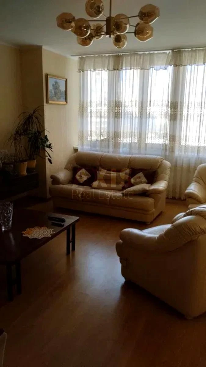 4k apartment vul. Sribnokil's'ka 1664935