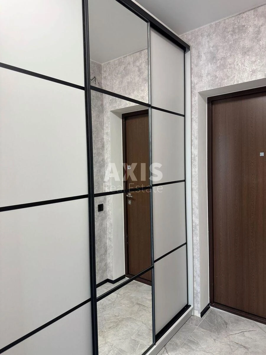 2к квартира пр-т Воздушных Сил 56710937