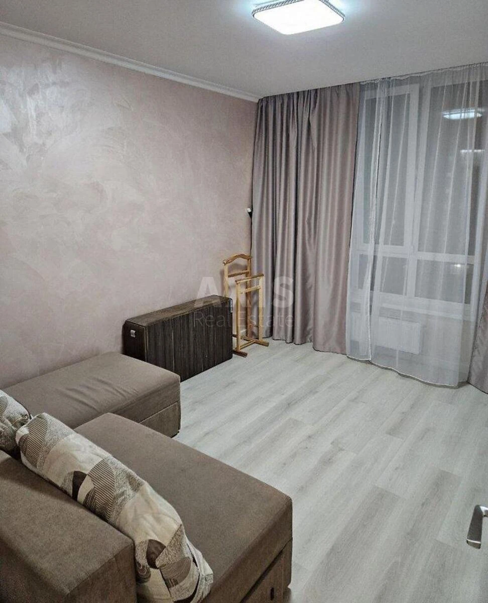 2k apartment vul. Kahovs'ka 60481593