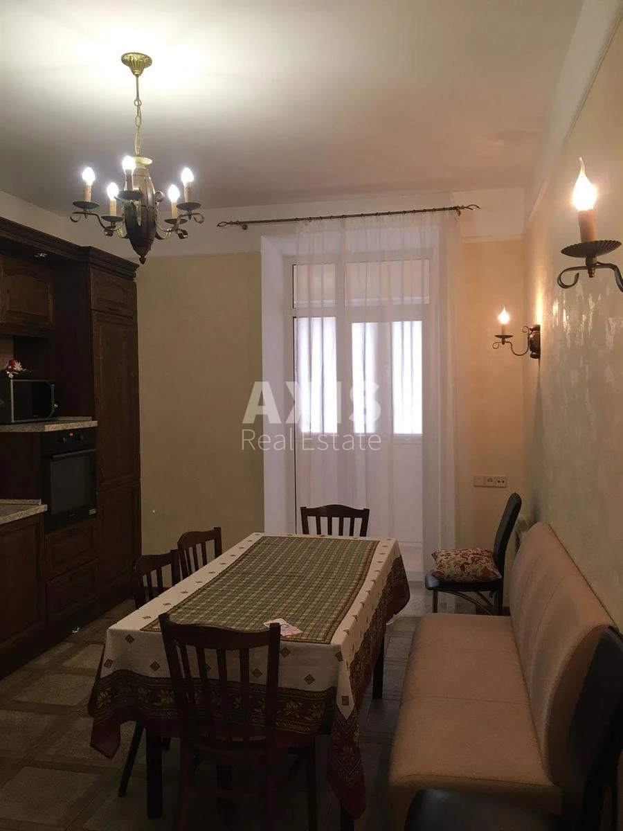 2k apartment vul. Pochajnyns'ka 70435730