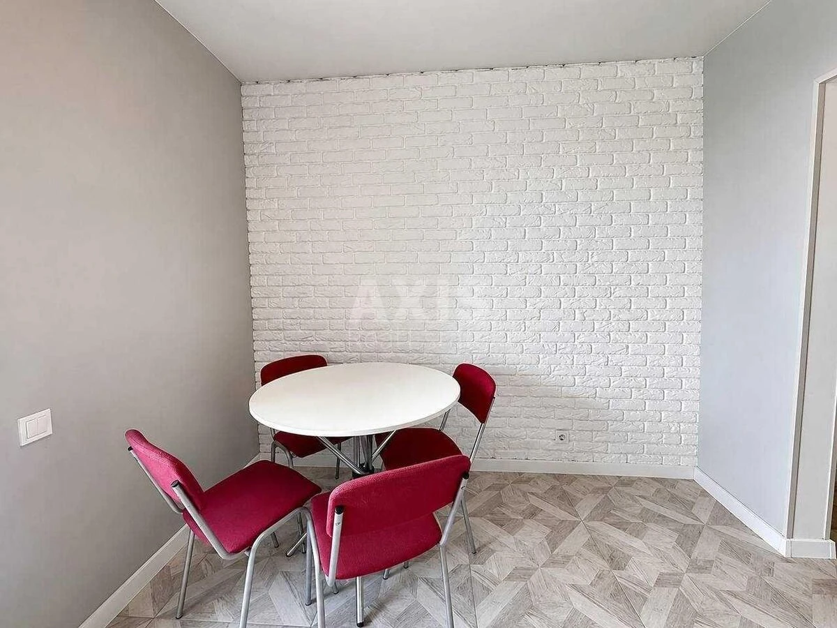 1k apartment vul. Doncja Myhajla 2712564