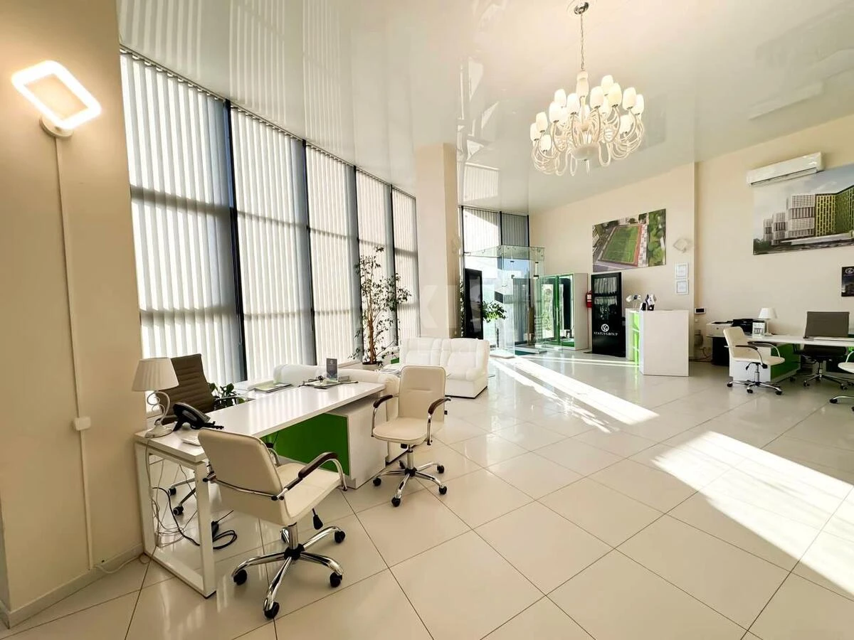 Office pr-t Bazhana Mykoly 17А, 183m2712755