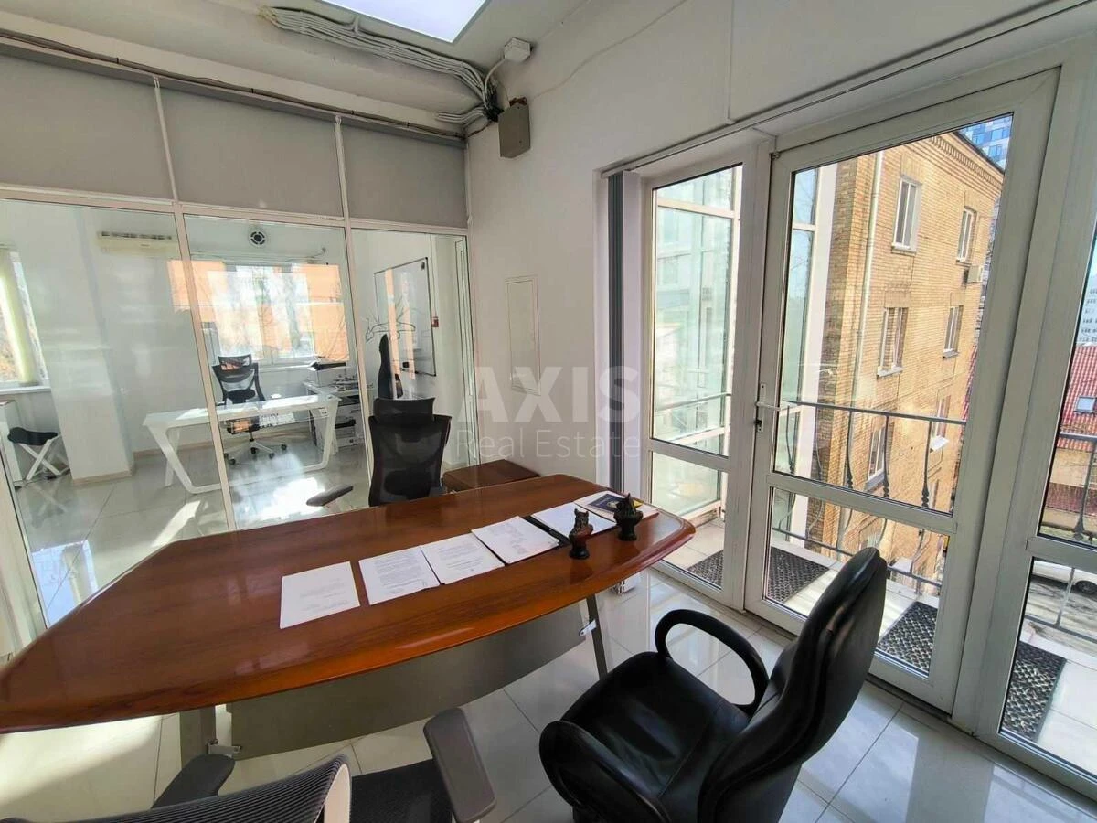 Office vul. Vasylya Tyutyunnyka 5А, 95m2650352