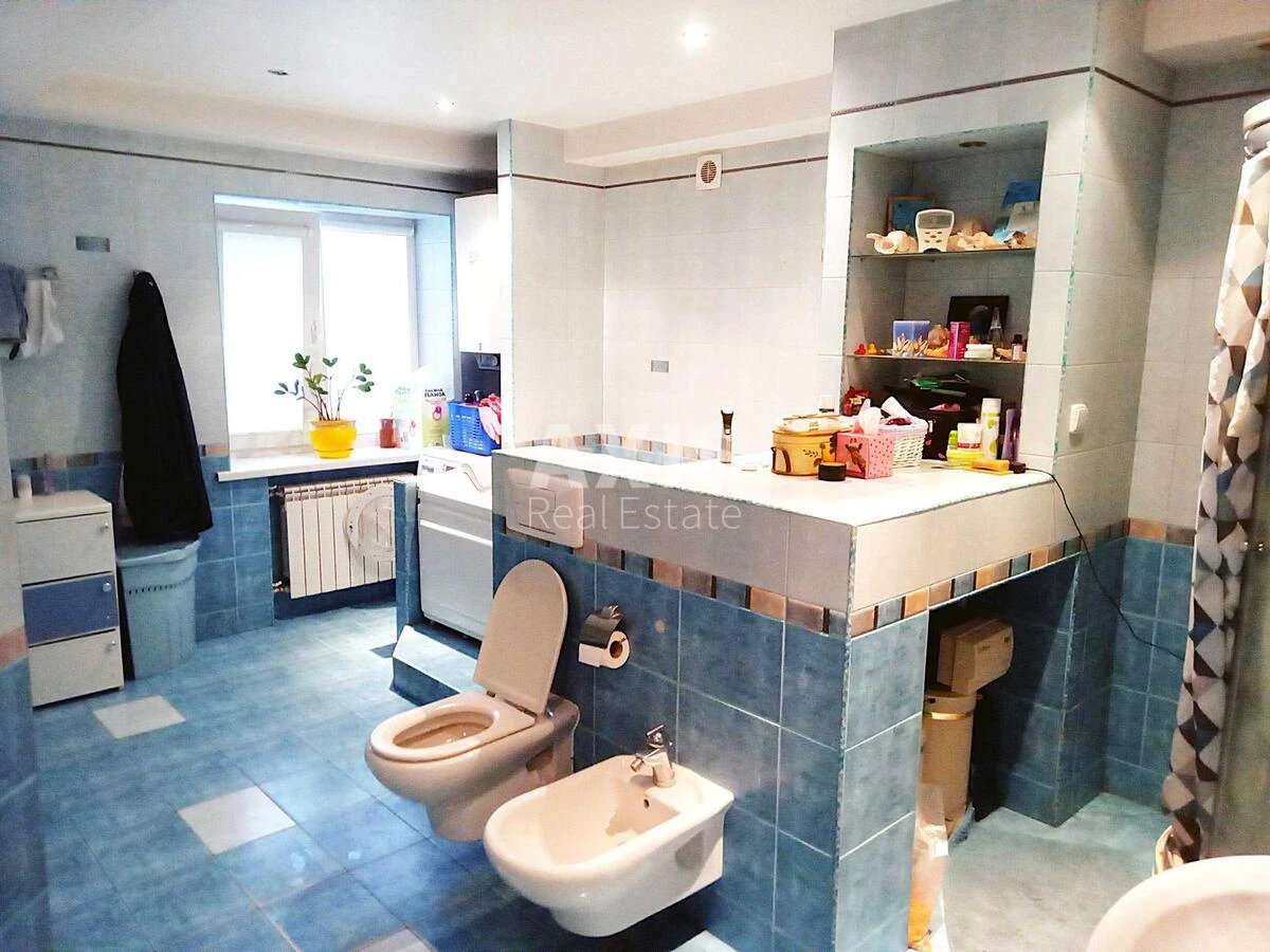 3k apartment prov. Nadiyi Svitlychnoyi 2A670894