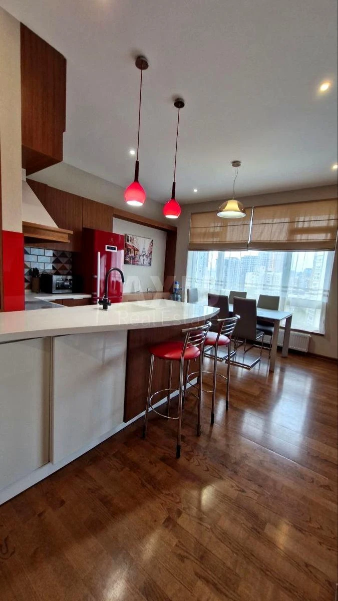 3k apartment vul. Antonovycha 131668533