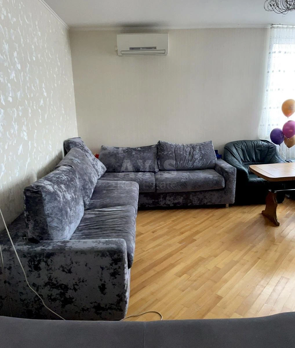 3k apartment bul. Chokolivs'kyj 42А652871