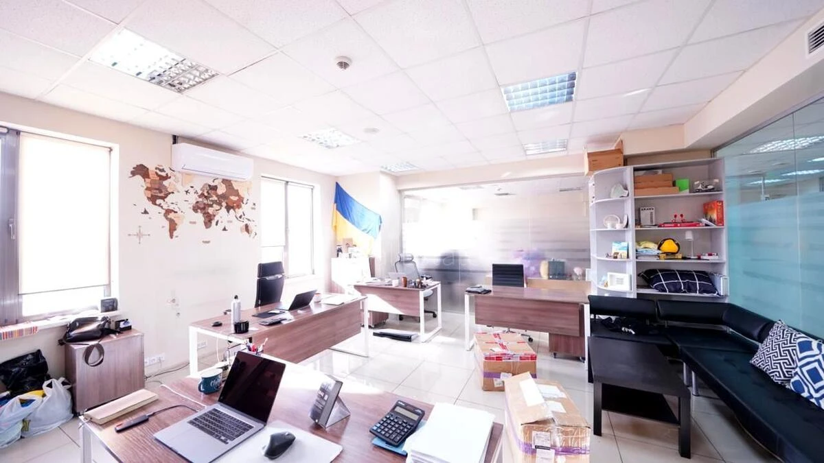 Office vul. Velyka Vasyl'kivs'ka 72, 407m2668866
