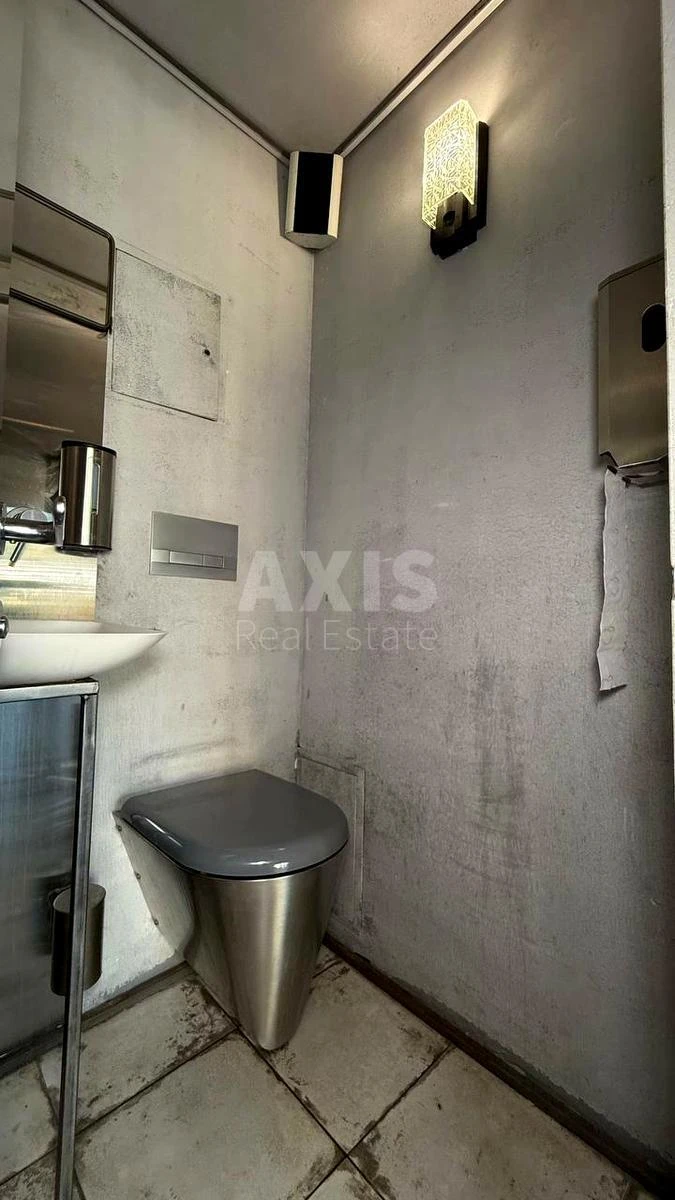 Trade object vul. Povitroflots'ka 52, 15m2632203