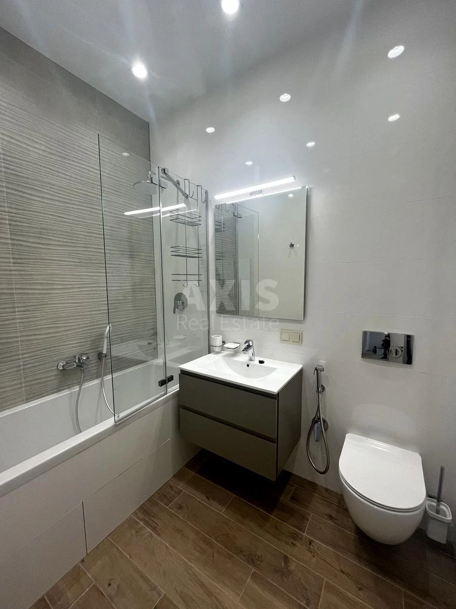 2к квартира ул. Антоновича 118/19633250