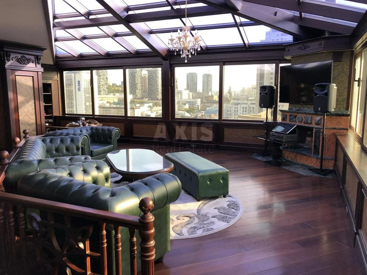 Office vul. Antonovycha 33В, 240m2675915