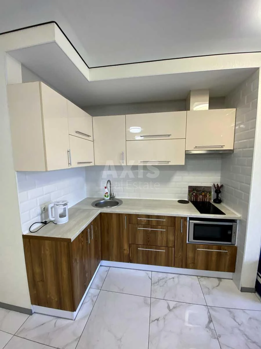 1k apartment pr-t Yevropeyskoho Soyuzu 45706122