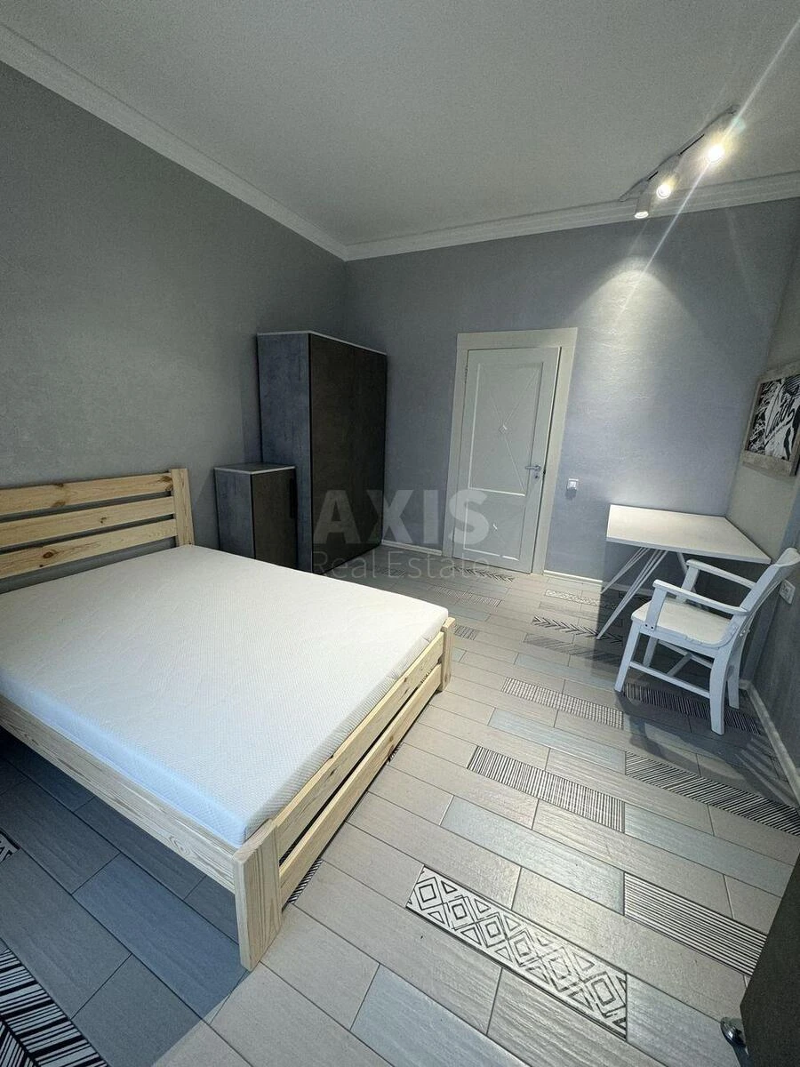 4k apartment vul. Starokyi'vs'ka 10638575