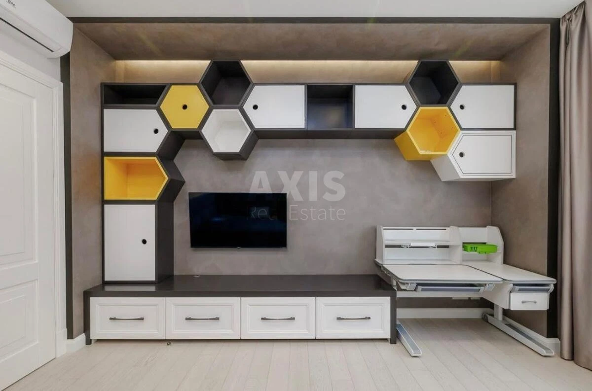 4k apartment vul. Solom'jans'ka 20В598238