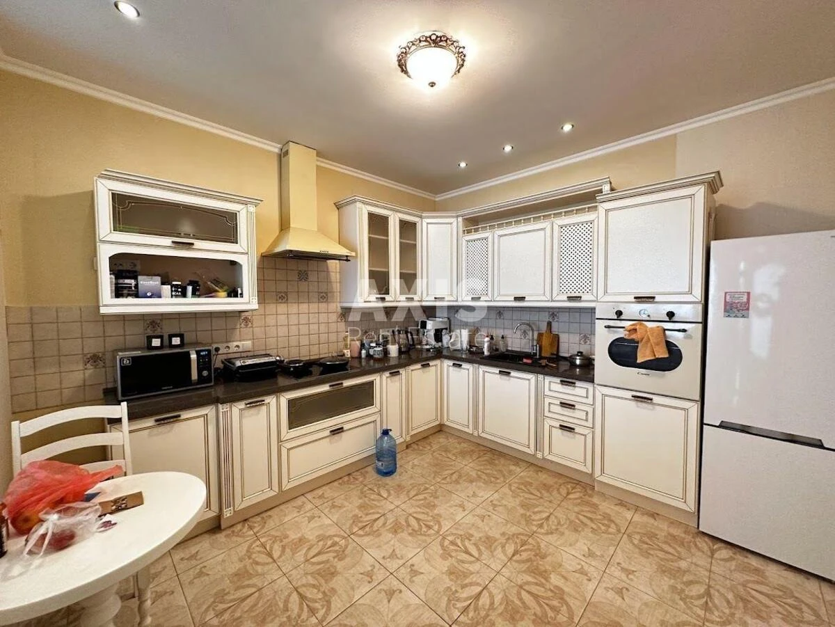 2k apartment uzv. Klovs'kyj 750489