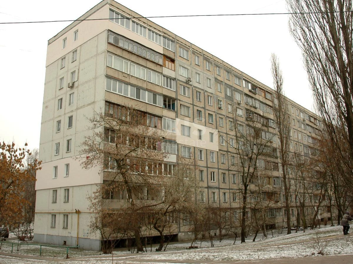 3к квартира ул. Анатолия Соловьяненко 14689376