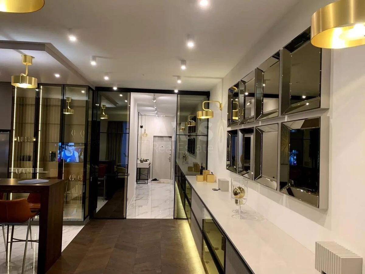 3k apartment vul. Vasylya Tyutyunnyka 37/1689616
