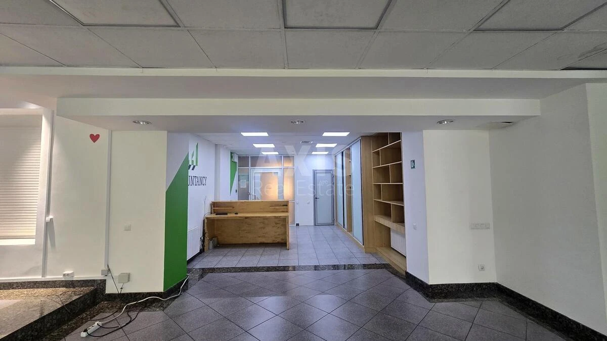 Office vul. Volodymyrs'ka 77, 301m27050713