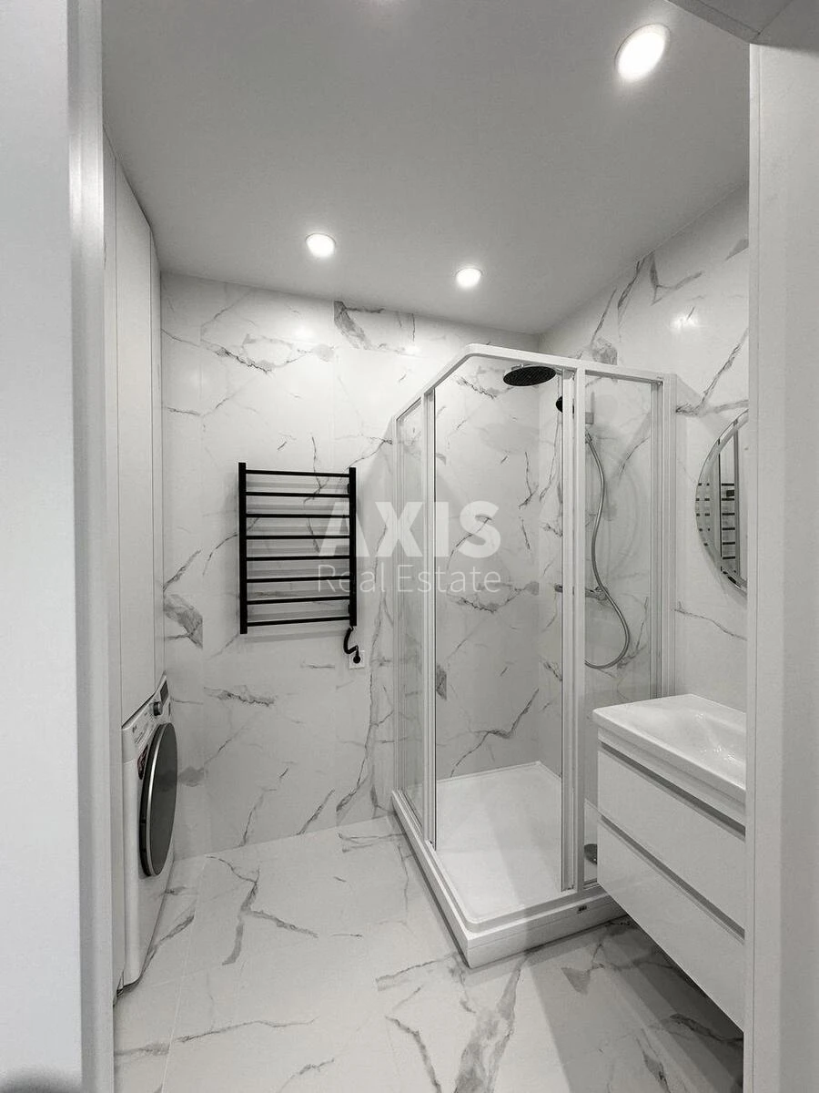 2k apartment vul. Rodyny Kristeriv 16691142