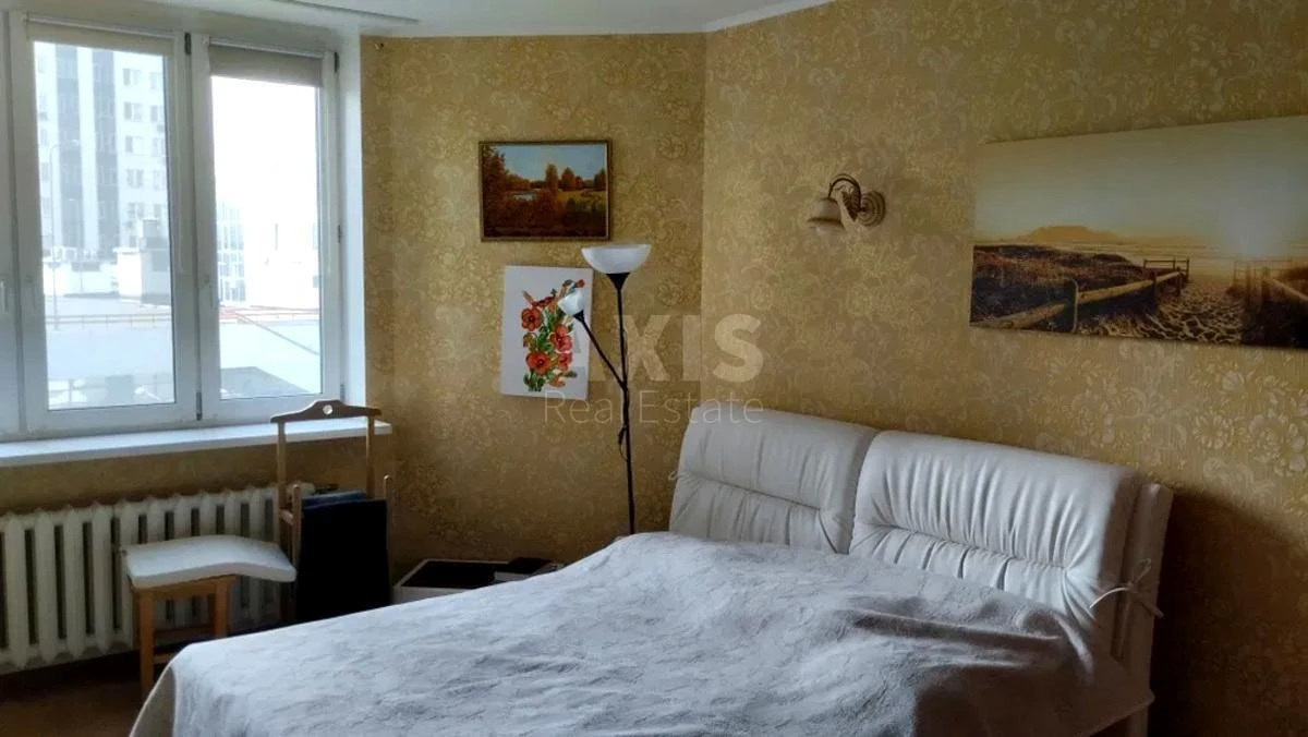 4k apartment vul. Sribnokil's'ka 1664932