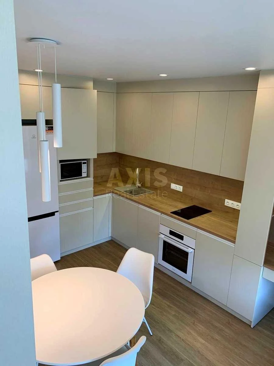 1k apartment pr-t Yevropeyskoho Soyuzu 41В713000