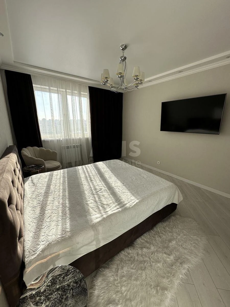 1k apartment vul. Kondratjuka Jurija 3713167
