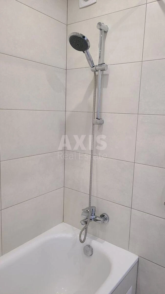 2к квартира ул. Бальзака Оноре де 86873113