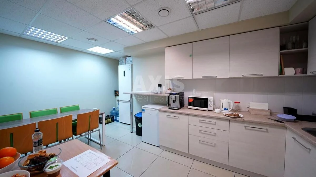 Office vul. Velyka Vasyl'kivs'ka 72, 407m2668863