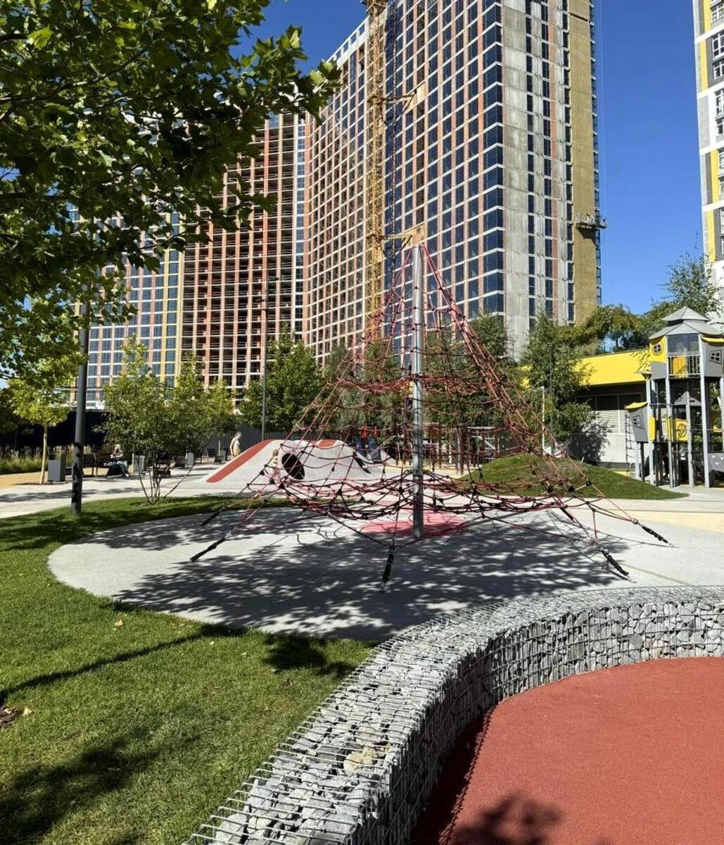 2k apartment vul. Mykil's'ko-Slobids'ka 13/17633242