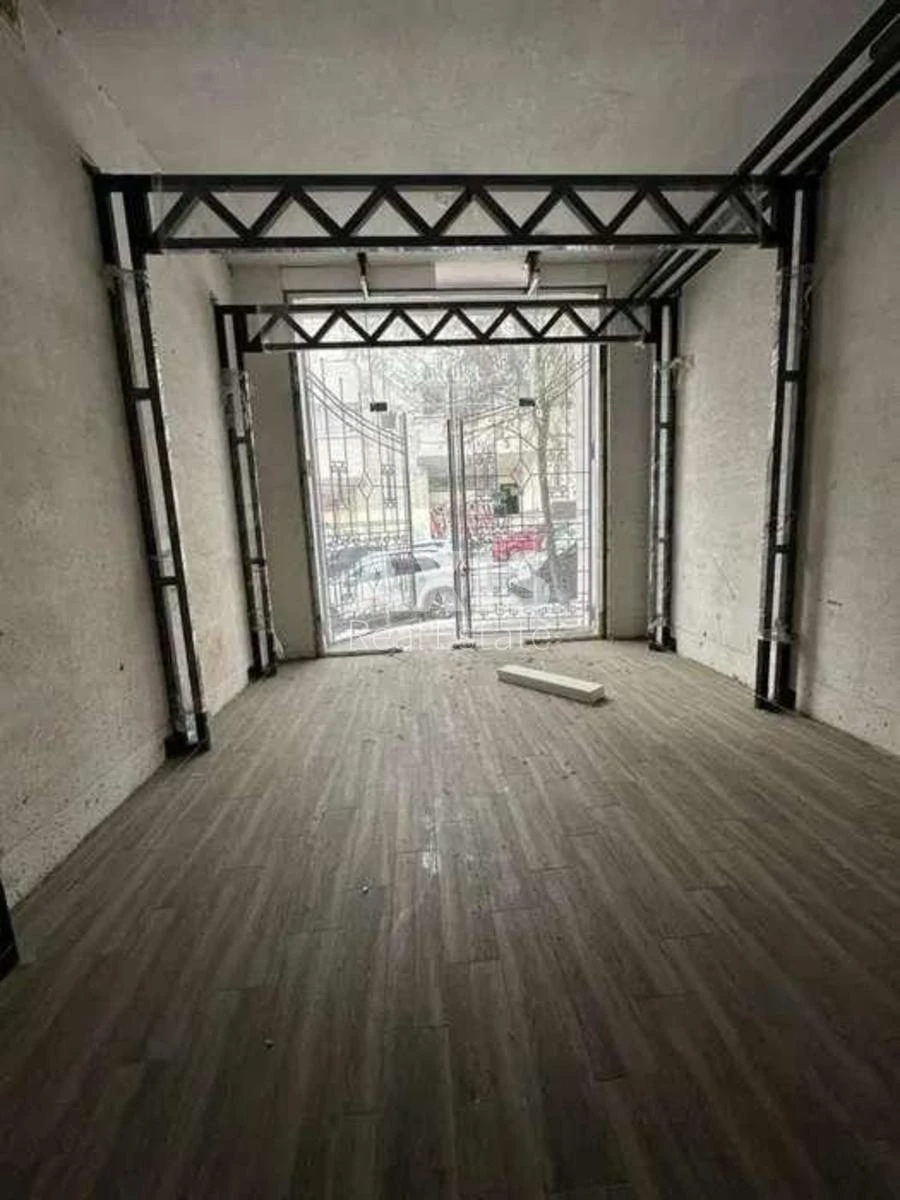 Service object vul. Sofii'vs'ka 12, 310m2299850